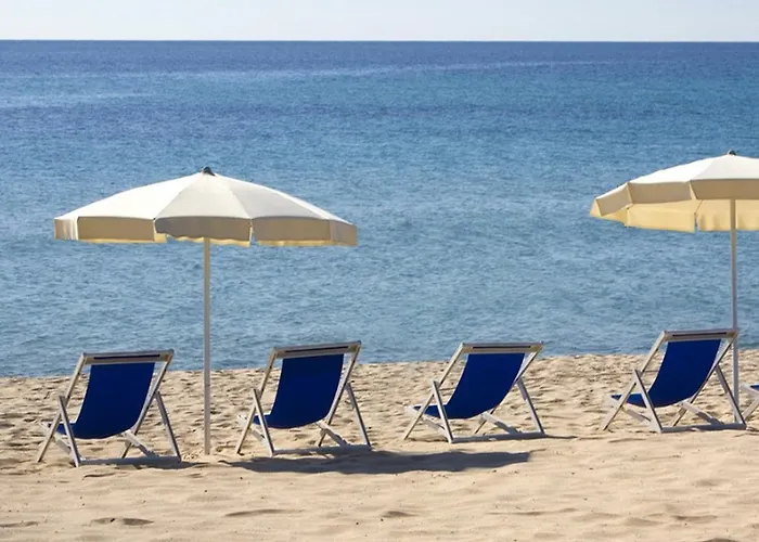 Della Baia 4*