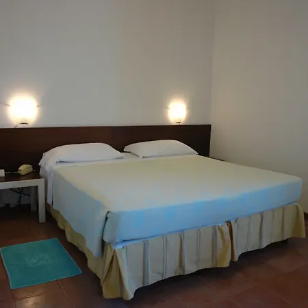 Della Baia ホテル 4*