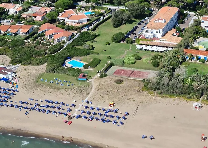 Della Baia Hotel Baia Domizia