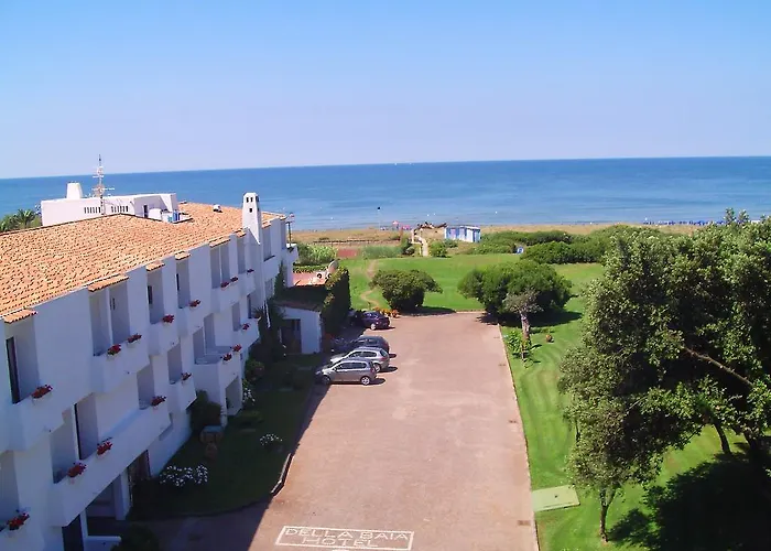 Della Baia Hotel Baia Domizia